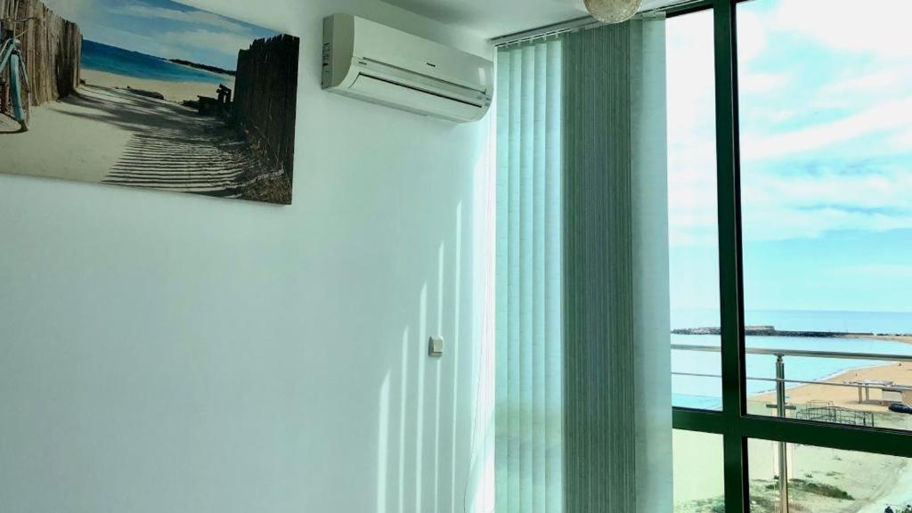 Beach Apartment No 17 Saints Constantine and Helena Esterno foto